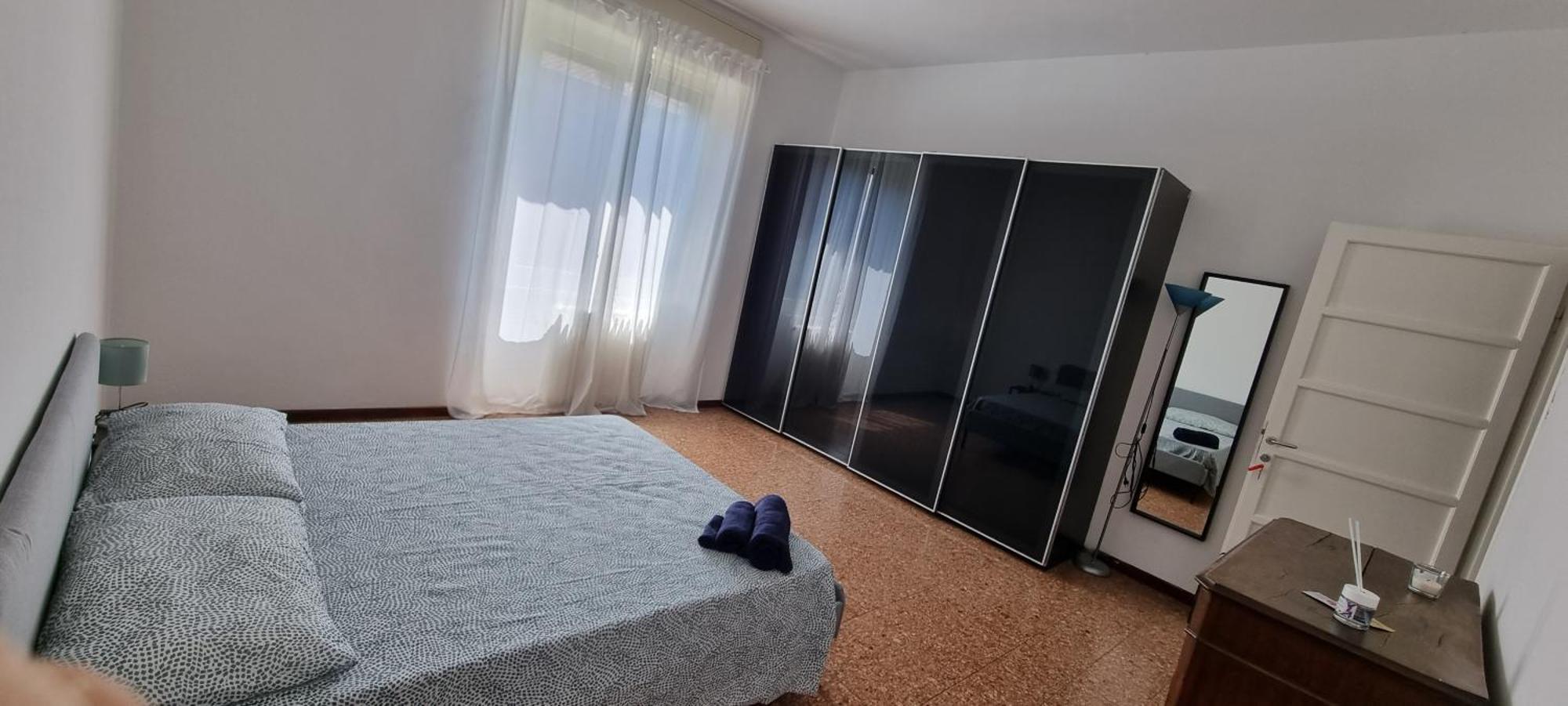 B&B I Due Tigli Travedona Exterior foto